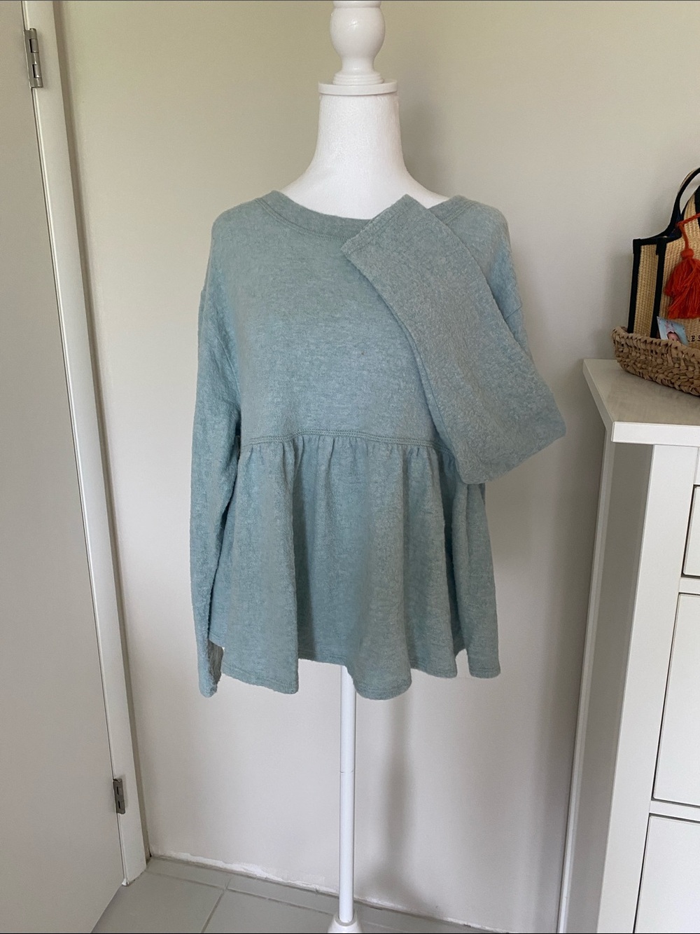 Sadie & Sage Light Sage Gathered Peplum Long-Sleeve Top